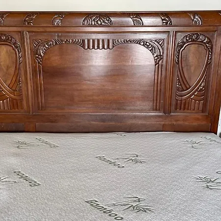 Iris Sea View Villa *