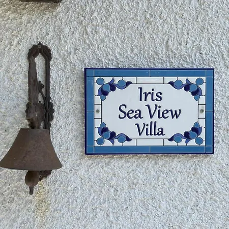 Iris Sea View Villa *