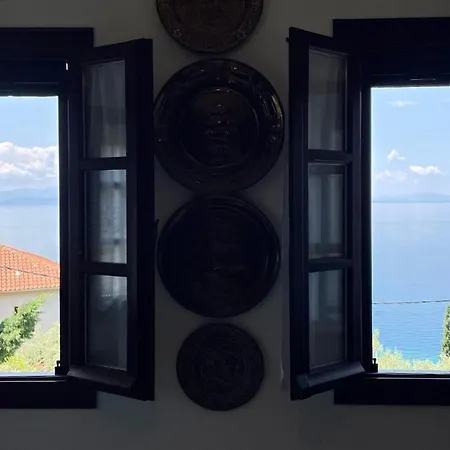 Iris Sea View * Afissos