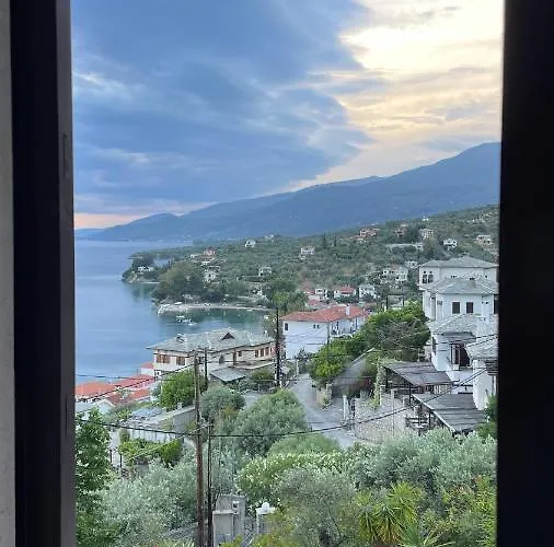 Iris Sea View Villa Áfissos