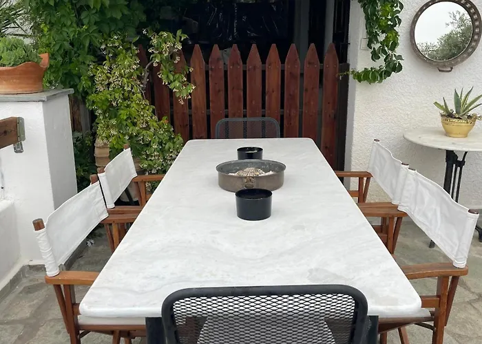 Iris Sea View Βίλα